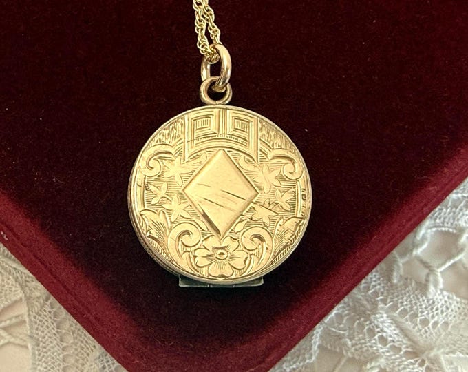 Vintage Gold Filled Etched Locket Necklace, Edwardian Era Photo Pendant, Timeworn Treasure