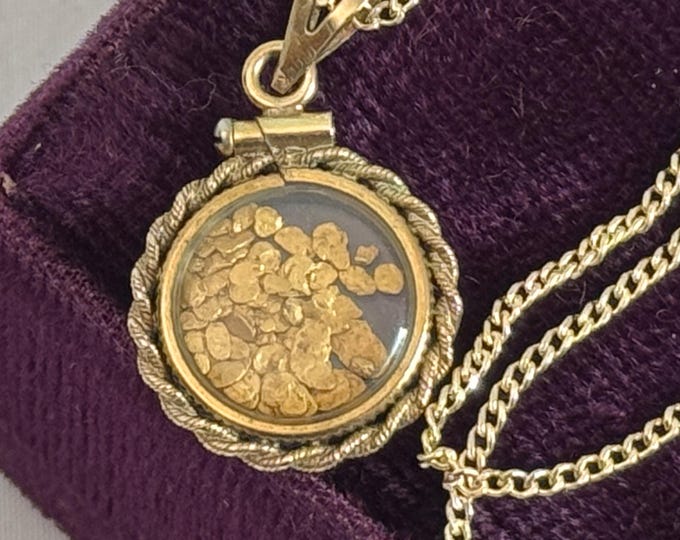 Gold Nugget Shaker Locket - Vintage Gold Filled Pendant Necklace w/ Gold Flakes - Round Souvenir Charm - Estate Jewelry - Gift Woman or Girl