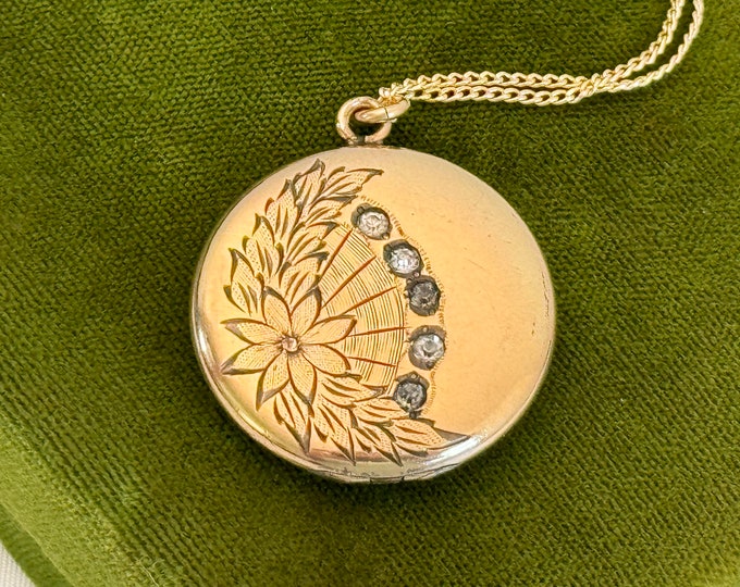 Antique Gold Filled Round Locket Necklace - Pendant w/ Etched & Paste Floral Design - 2 Photo Wells - Vintage Estate Jewelry ca Early 1900s