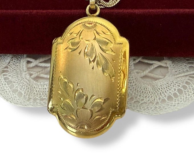 Vintage 14K Gold Fill Locket Necklace: Etched Photo Charm, Cheever Tweedy Hallmark