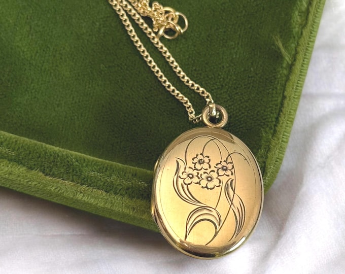 Vintage Gold Filled Oval Locket Necklace w/ Etched Flower Floral Front - JF Sturdy Co Hallmark - Gift Woman Girl - Retro Era Estate Jewelry