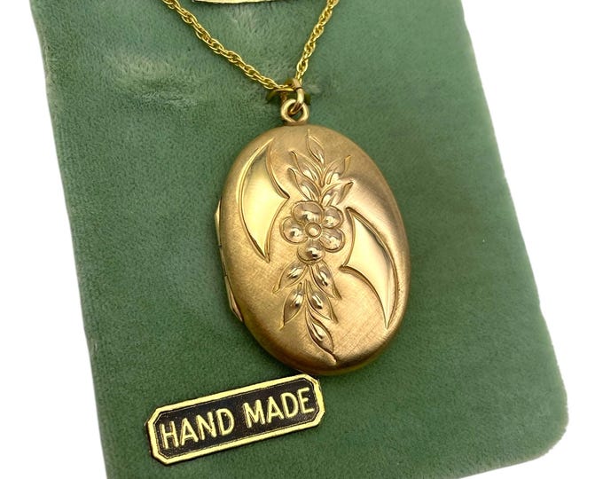 Vintage 12K Gold Filled Locket Necklace: Floral Oval, 1940s JMF Fisher NOS