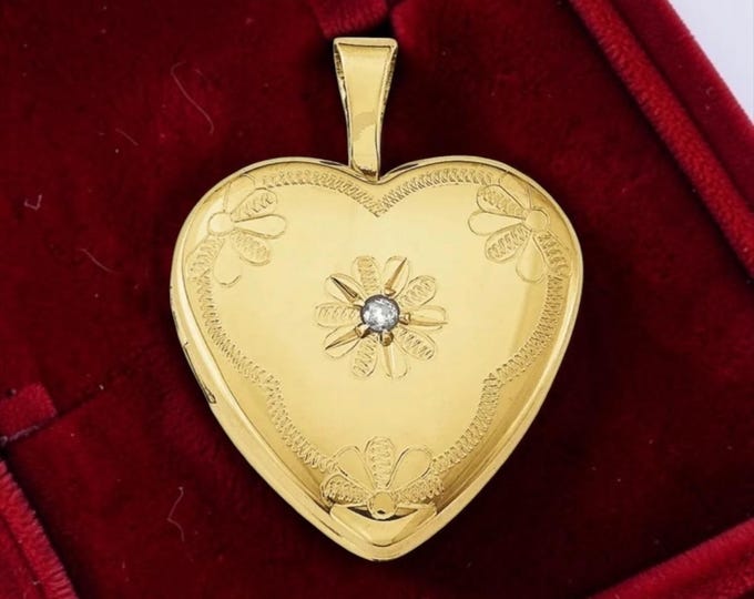 Vintage 14K Gold Filled Heart Locket – Diamond Etched Floral Photo Pendant Necklace
