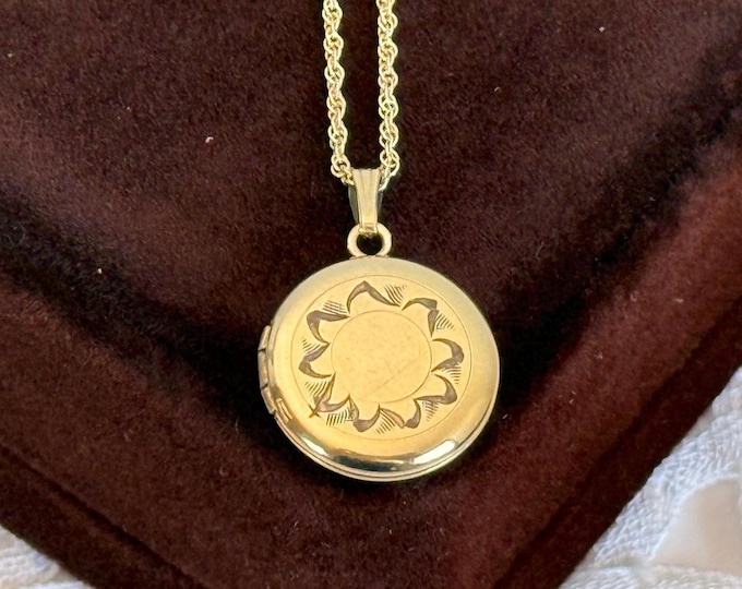 Vintage A&Z Gold Filled Locket - Small Round Etched Photo Pendant, 14K GF Chain
