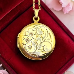 Vintage WEH Hayward Locket Necklace – 12K Gold Filled Etched Floral Pendant, 1930s