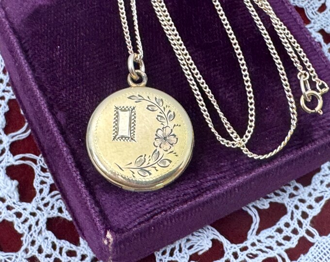 Vintage 12K Gold Filled Round Locket Necklace - LaMode Etched Flower Rectangle Cartouche Engine Turned Back - 2 Photo Wells on 14K GF Chain