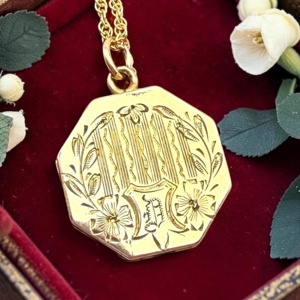 Vintage Etched Octagon Locket Necklace – Gold Filled, Monogram Letter D Floral Design, Antique Jewelry, Memorial jewelry, Gift for Her