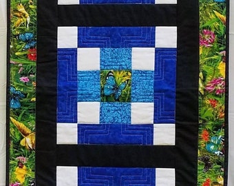 Table runner, Quilted Butterfly Table Runner, Floral Border, Cotton Summer Decor