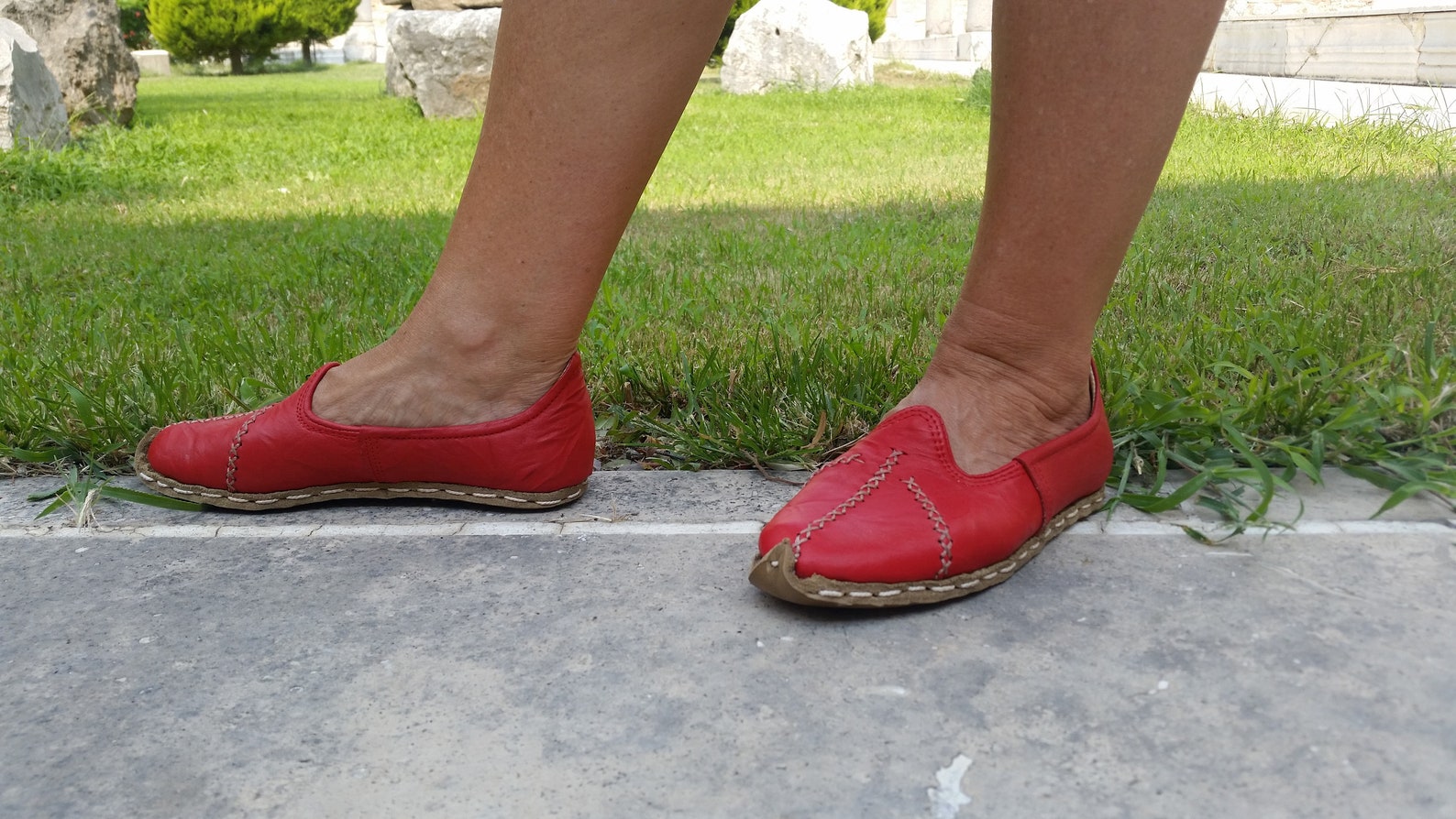 medieval soft leather flats | artisans carik | cosplay renaissane faire |slipper | driving shoe | ballet flat | lady janes