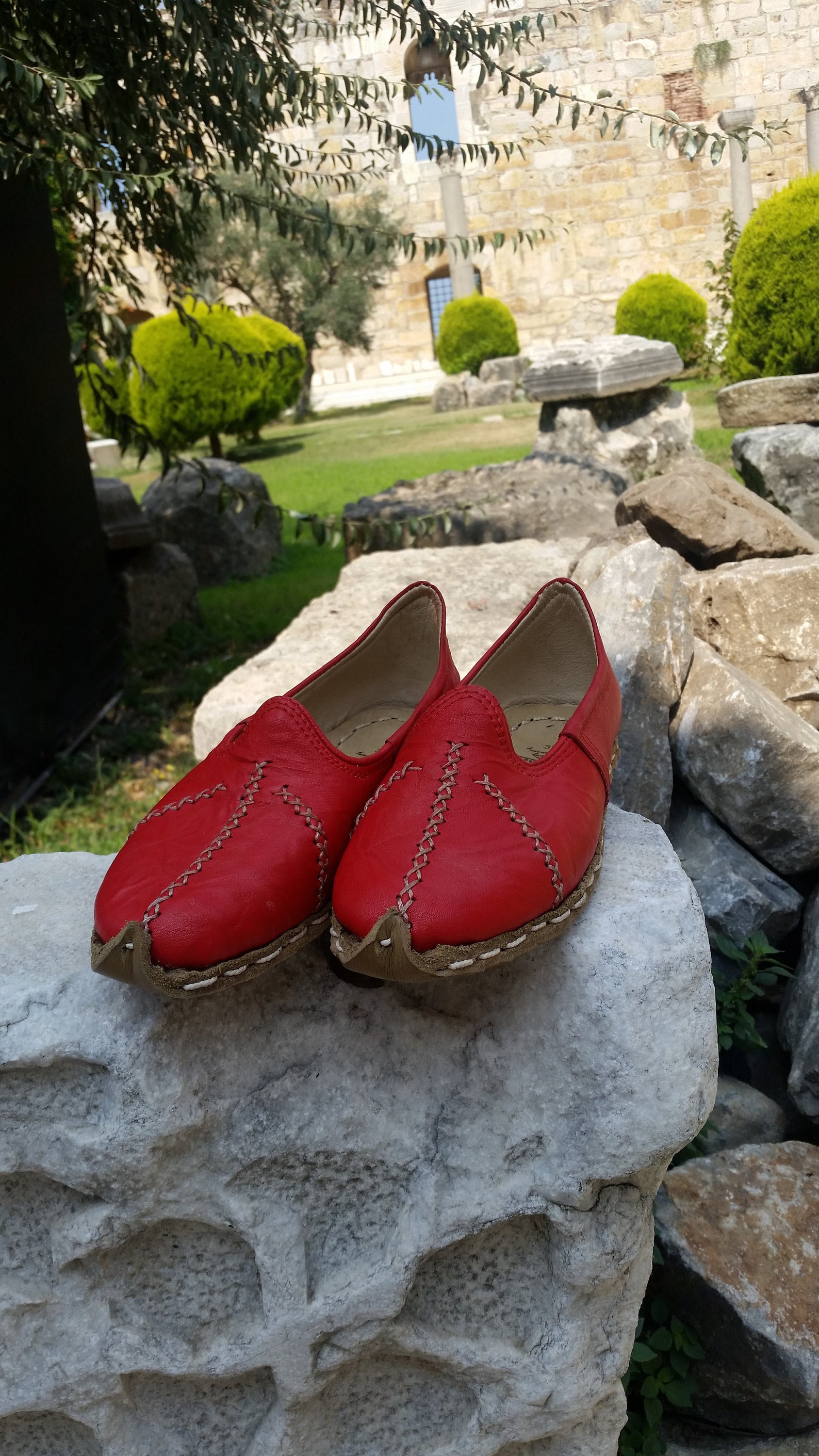 medieval soft leather flats | artisans carik | cosplay renaissane faire |slipper | driving shoe | ballet flat | lady janes