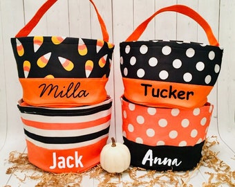 Personalized Halloween trick or treat bucket. Kids Halloween bags. Candy corn halloween trick or treat bucket. Orange and black bucket.
