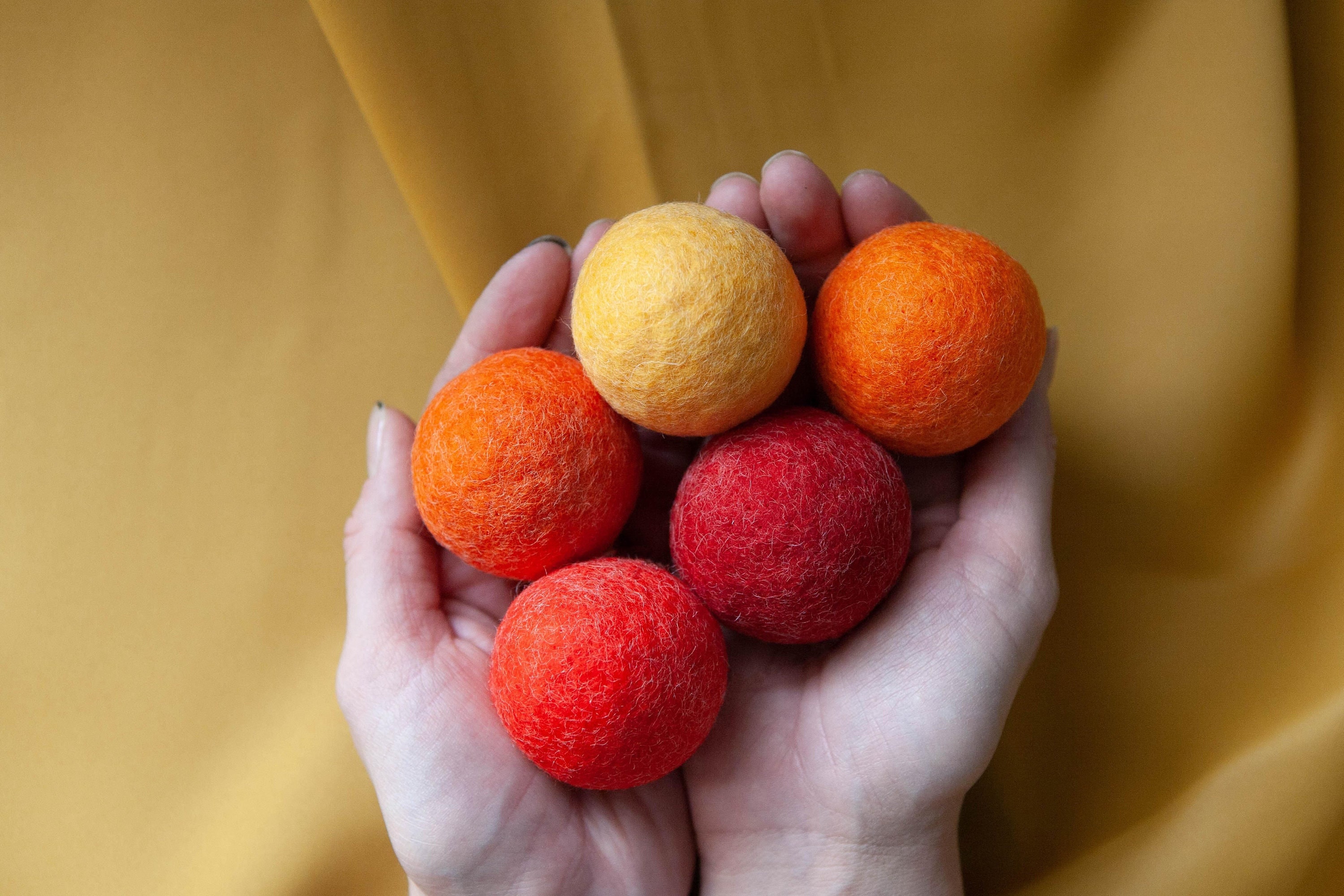 Big Felt Merino Wool Balls, 5 Cm Large Size, Kids Play, Crafts, 100% Wool,  Wool Pom Poms, Montessori Sensory Play, Red & Yellow Shades 