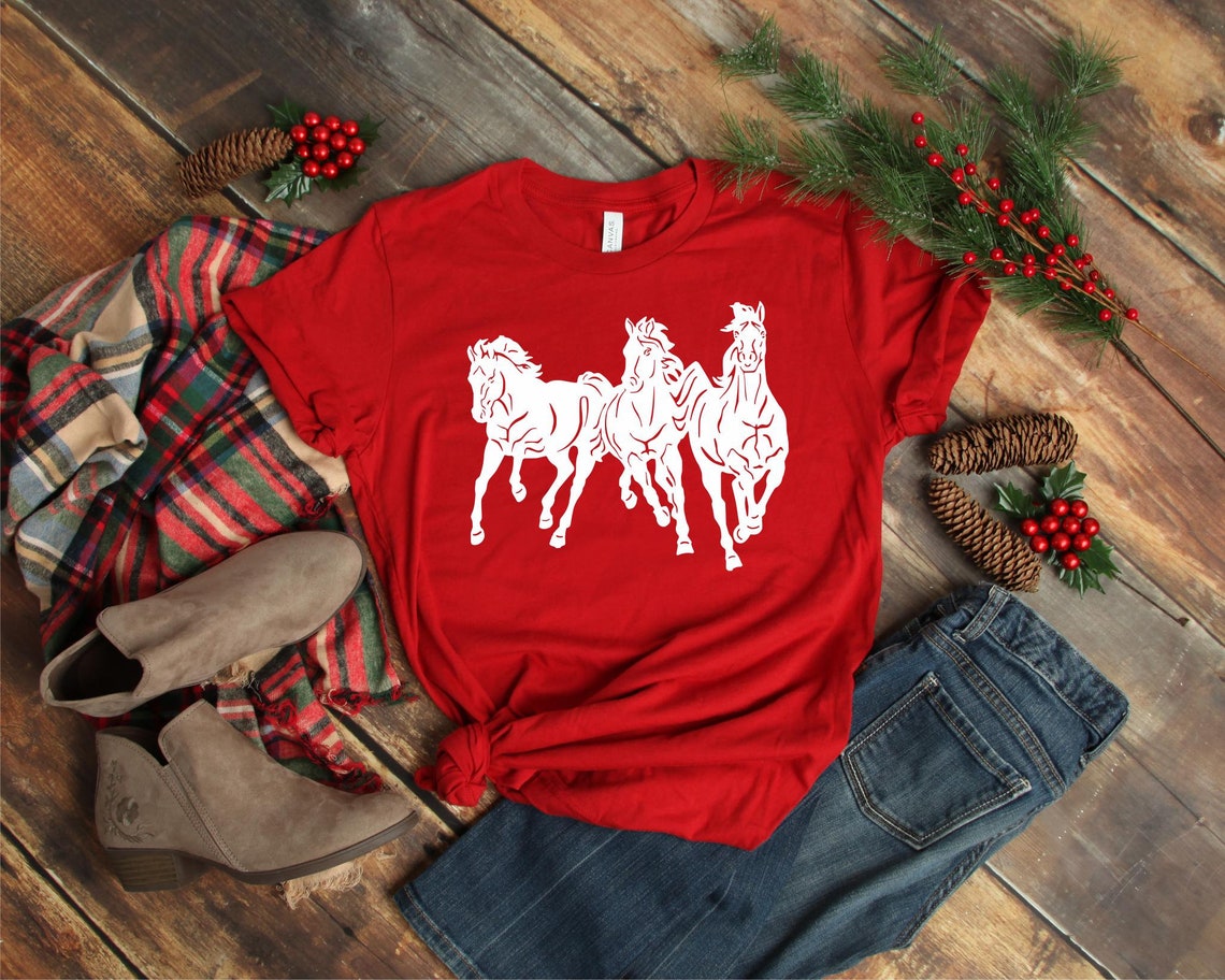 Horses Shirt. Horses Tee. Unisex Tshirt. Boyfriend Style Etsy