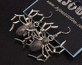 Dangle Earrings - Spiders