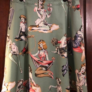 Pin-Up Collection Clothing Skirt Zombie Pin-Ups image 2