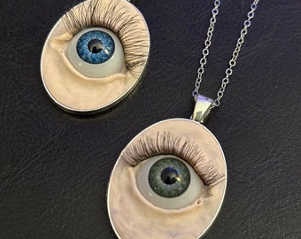 Eyeball Collection - Sculpted Ivory - Large Oval