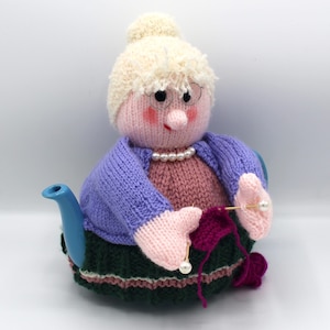 Knitting Grandma Tea Cosy