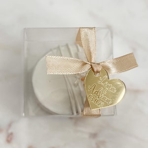 20 Gold Acrylic Mirror Tag, Wedding Name Tag, Personalized Gift, Save the Date Tag, Valentines Day Tag, Luxury Tag, Cake Charm