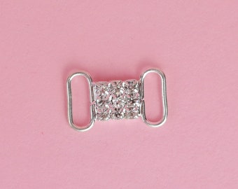 3-Reihen Muster Bikini Schnalle Kristall Steckverbinder Connector Metallkette 3-Reihen Muster Bikini Schnalle Kristall Steckverbinder Connector Metallkette