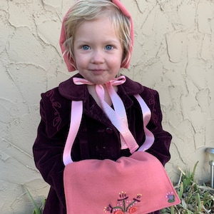 Vintage 1940’s Embroidered Pink Purse/Muff & Hat Set