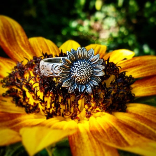 Sunflower Ring Sterling Silver Sunflower Ring With Flower Band Summer Ring Flower Ring The Original Sunflower Ring
