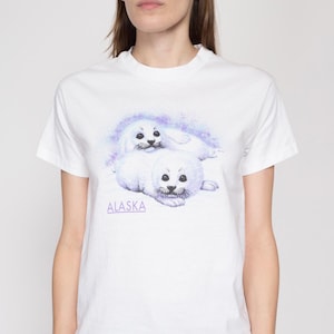 90s Alaska Baby Seal T Shirt - Extra Small | Vintage White Animal Cub Graphic Tourist Tee