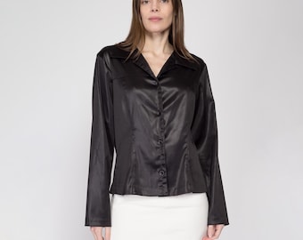 Camisa negra con cuello efecto mojado de los años 80 (talla grande) / Top vintage de piel sintética brillante con mangas largas y botones