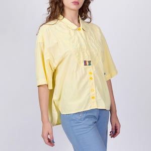 Medium 80s Yellow Oversized Button Up Streetwear Shirt Men's | Vintage Retro Print Short Sleeve Collared Top