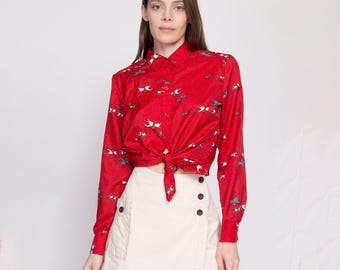 70s 80s Equestrian Novelty Print Top - Medium | Vintage Red Horse Graphic Long Sleeve Collared Button Up Shirt