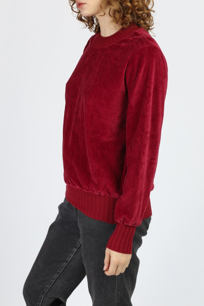 Medium 70s Red Velour Long Sleeve Top Vintage Crew Neck Burgundy Sweatshirt