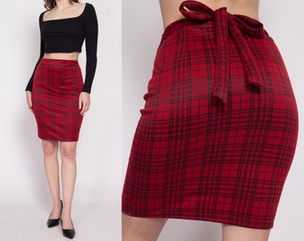 Medium Y2K Red Plaid Pencil Skirt | Vintage High Waisted Retro Mini Skirt