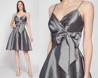 XS-Sm 90s Y2K Silver Taffeta Fit & Flare Party Dress | Vintage Shiny Bow Tie Spaghetti Strap Mini Prom Dress