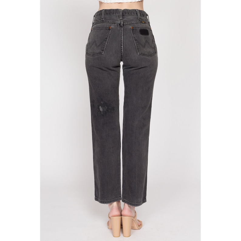 90er Jahre Wrangler Verblasste Schwarze Mid Rise Jeans - 29" Taille | Vintage Unisex Baumwoll-Denim Jeans mit geradem Bein Bild 5