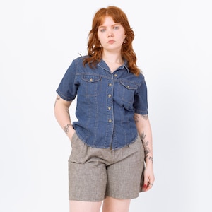 Vintage 90s Short Sleeve Chambray Shirt - Medium | Cropped Button Up Denim Top