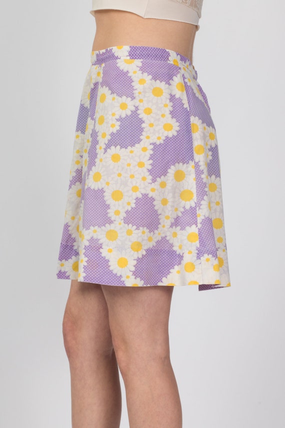 Medium 70s Handmade Daisy Floral Mini Skirt 30" |… - image 3