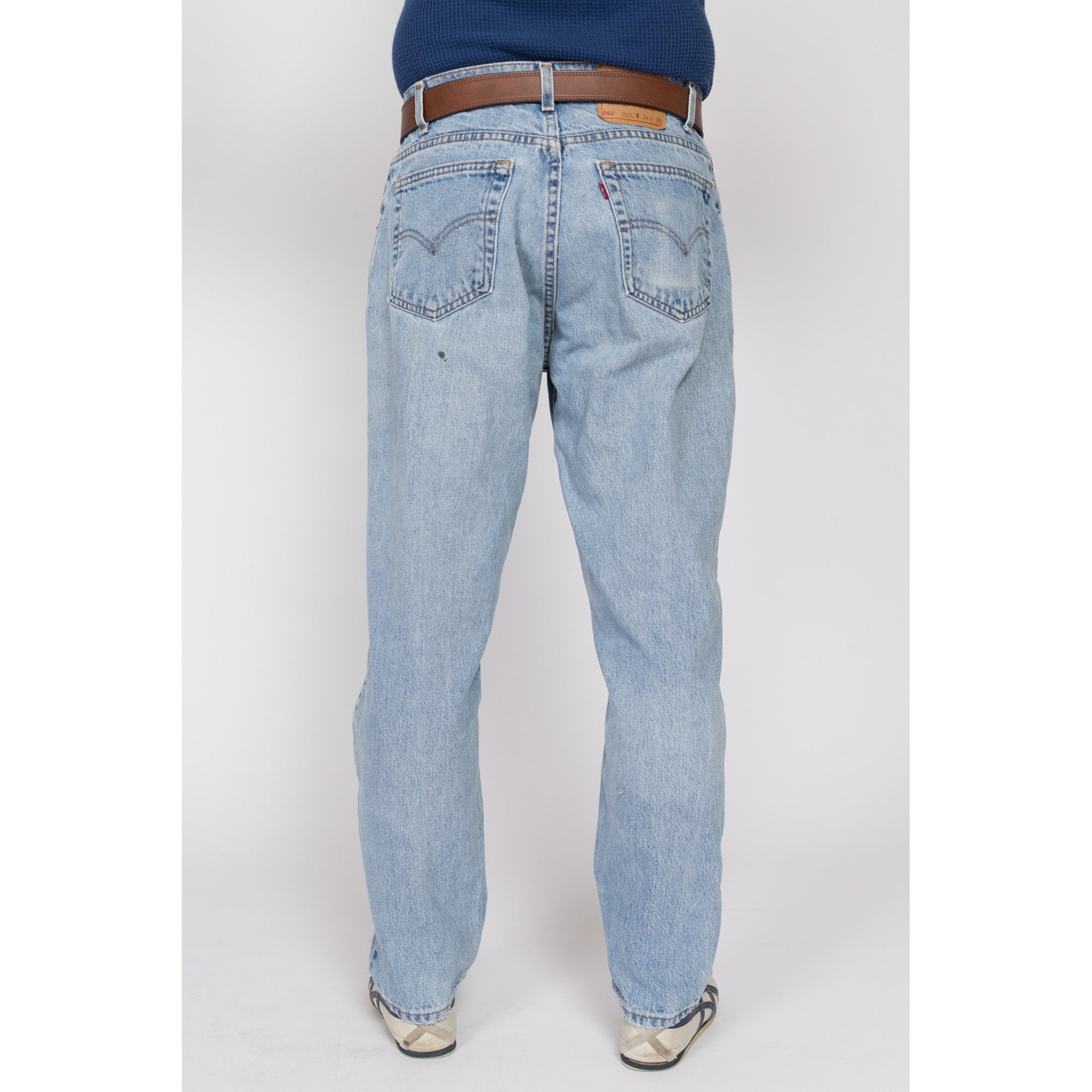 34x30 Vintage Levis 560 Made in USA Faded Light Wash Jeans 34x30 Vintage Levis 560 Made in USA Faded Light Wash Jeans