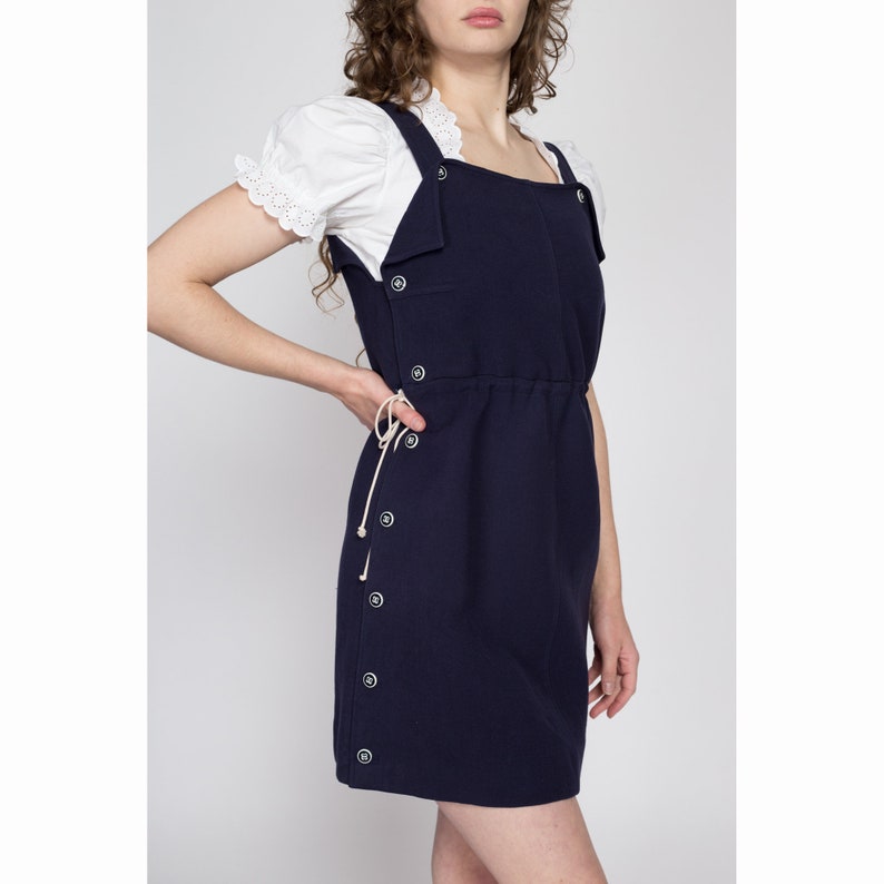 70-tals Courrèges marinblå minitröjklänning - medium | Vintage designerklänning i ull, marin stil, pinafore-mönster bild 4