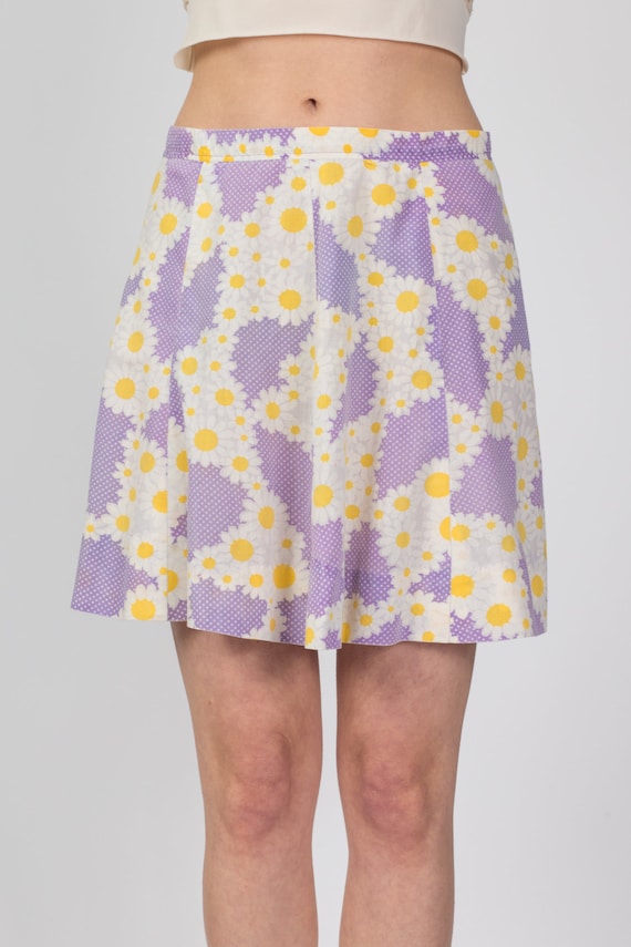 Medium 70s Handmade Daisy Floral Mini Skirt 30" |… - image 2