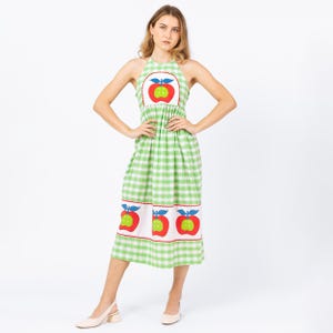 Vintage 70s Green Gingham Apple Print Sundress - Petite XS | Boho Novelty Summer Picnic Dress, Seersucker Cottagecore Halter Midi Dress