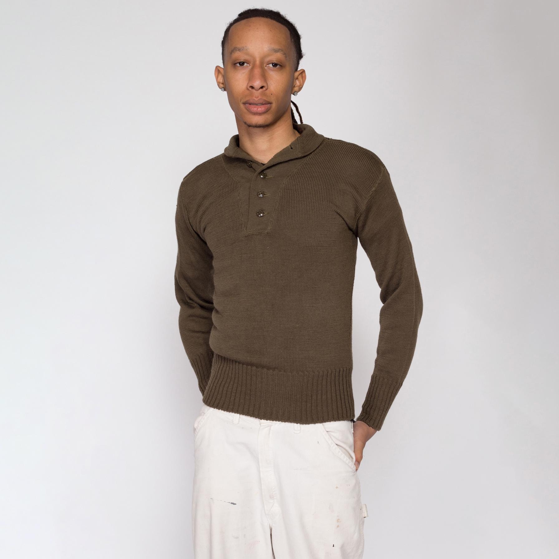 Vintage US Army Sweater Mens Small Wool Henley Tapered Brown