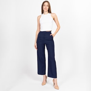 XS jaren 70 marineblauwe hoog getailleerde broek 25&quot; | Vintage geplooide broek met rechte pijpen