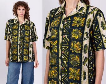 Large 1960s Ui-Maikai Hawaiian Floral Tiki Shirt Men's | Vintage 60s Boho Green Short Sleeve Collared Button Up Top