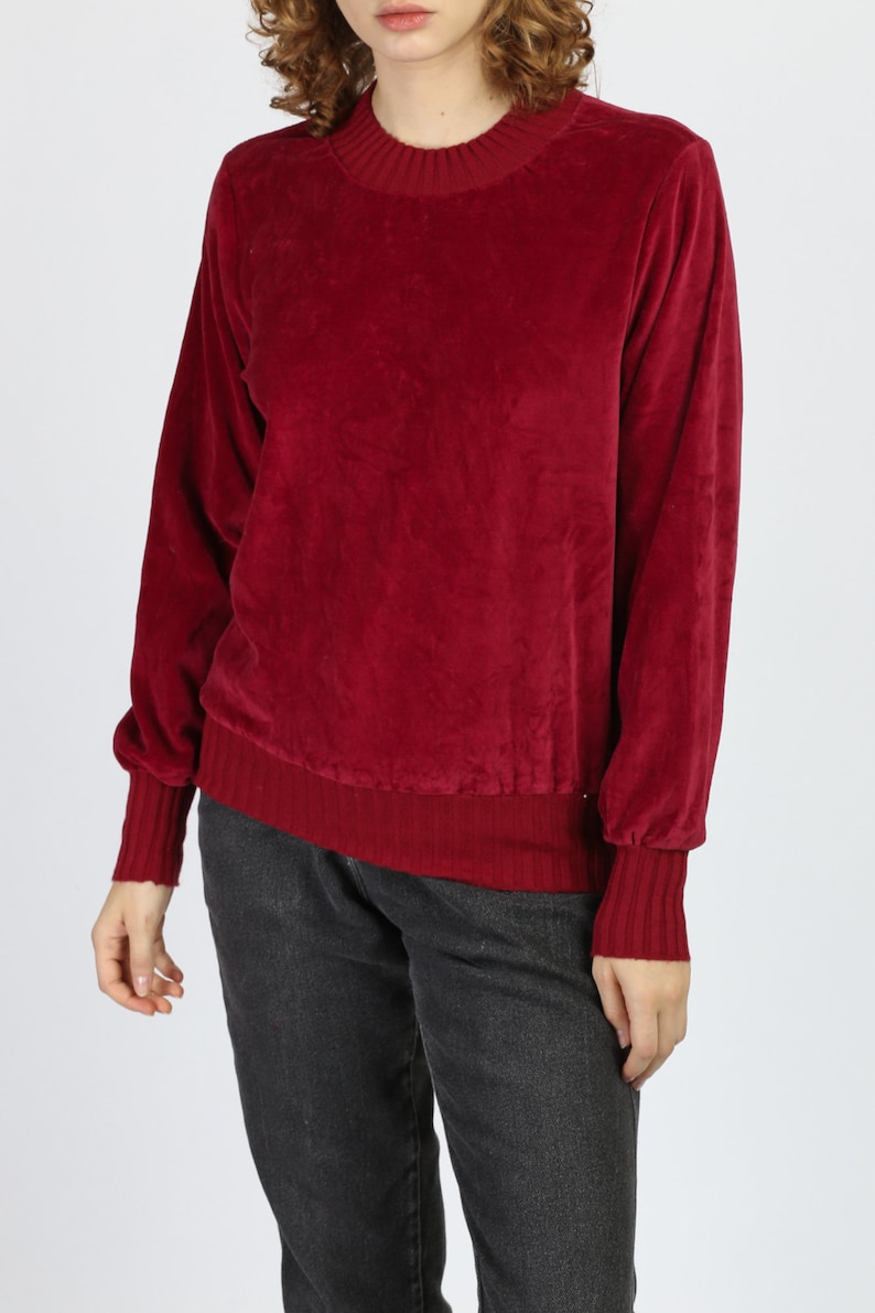 Medium 70s Red Velour Long Sleeve Top Vintage Crew Neck Burgundy Sweatshirt
