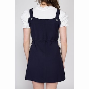 70-tals Courrèges marinblå minitröjklänning - medium | Vintage designerklänning i ull, marin stil, pinafore-mönster bild 5