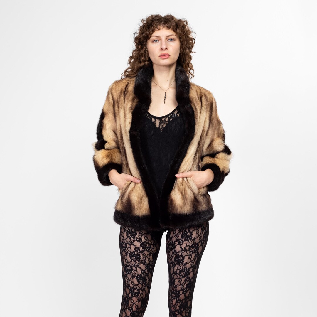 dear sisterhood 70's Actress Fur Coat