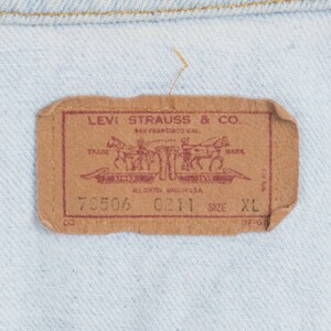 80s Levi's Denim Patch Vest Men's Large, Women's XL Vintage Light Wash Sleeveless Trucker Jacket image 7