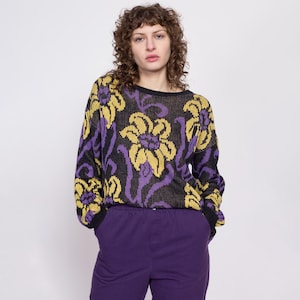 80s Lily Flower Knit Sweater - Extra Large | Vintage Yellow Purple Floral Slouchy Knit Pullover