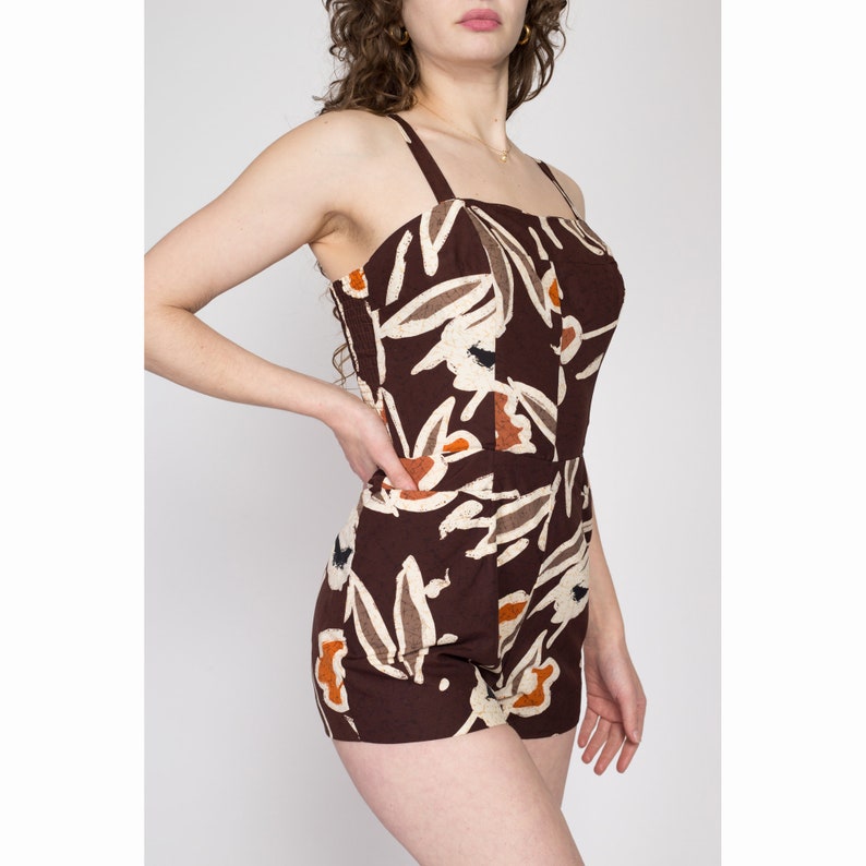 Costume da bagno intero batik hawaiano medio degli anni '60 / costume da bagno pin up floreale tropicale marrone vintage immagine 5