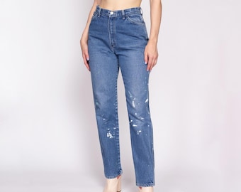 80s Wrangler High Waisted Paint Splattered Jeans - Medium, 28" | Vintage Distressed Denim Tapered Leg Curvy Fit Mom Jeans
