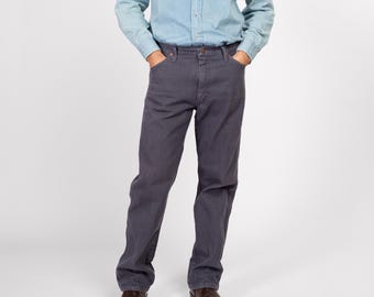 32x32 90s Wrangler Grey Denim Jeans | Vintage Relaxed Fit Bootcut Jeans